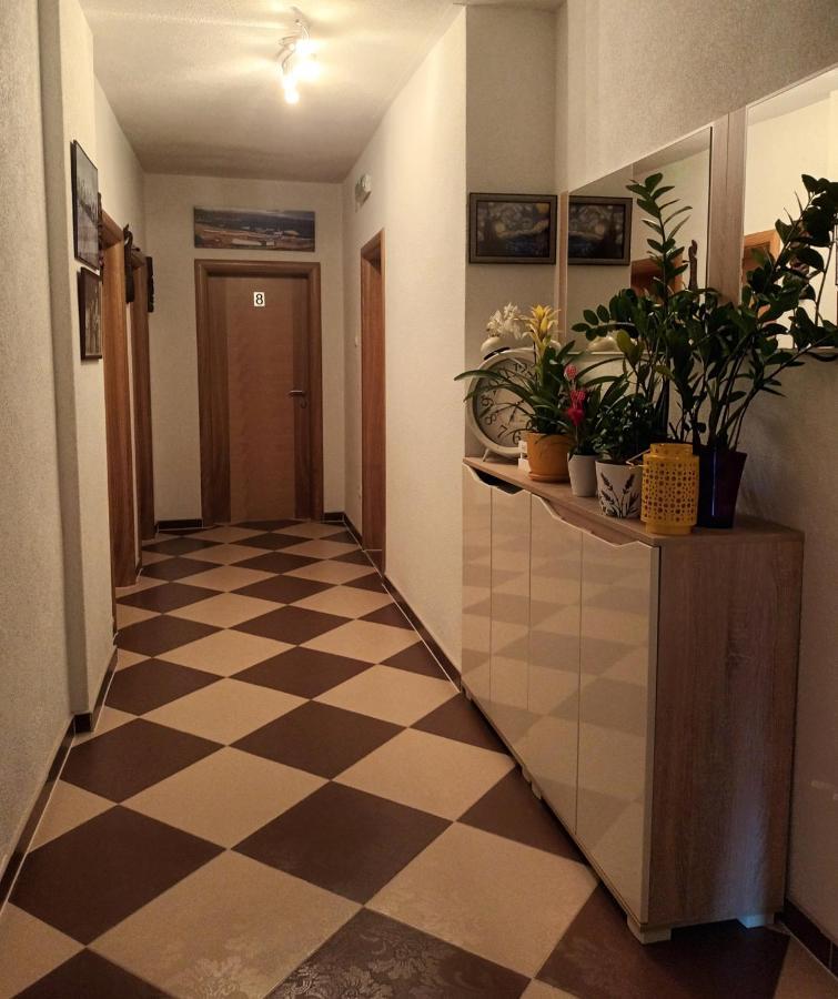 Vacation Home Keskic Velika Gata Екстериор снимка