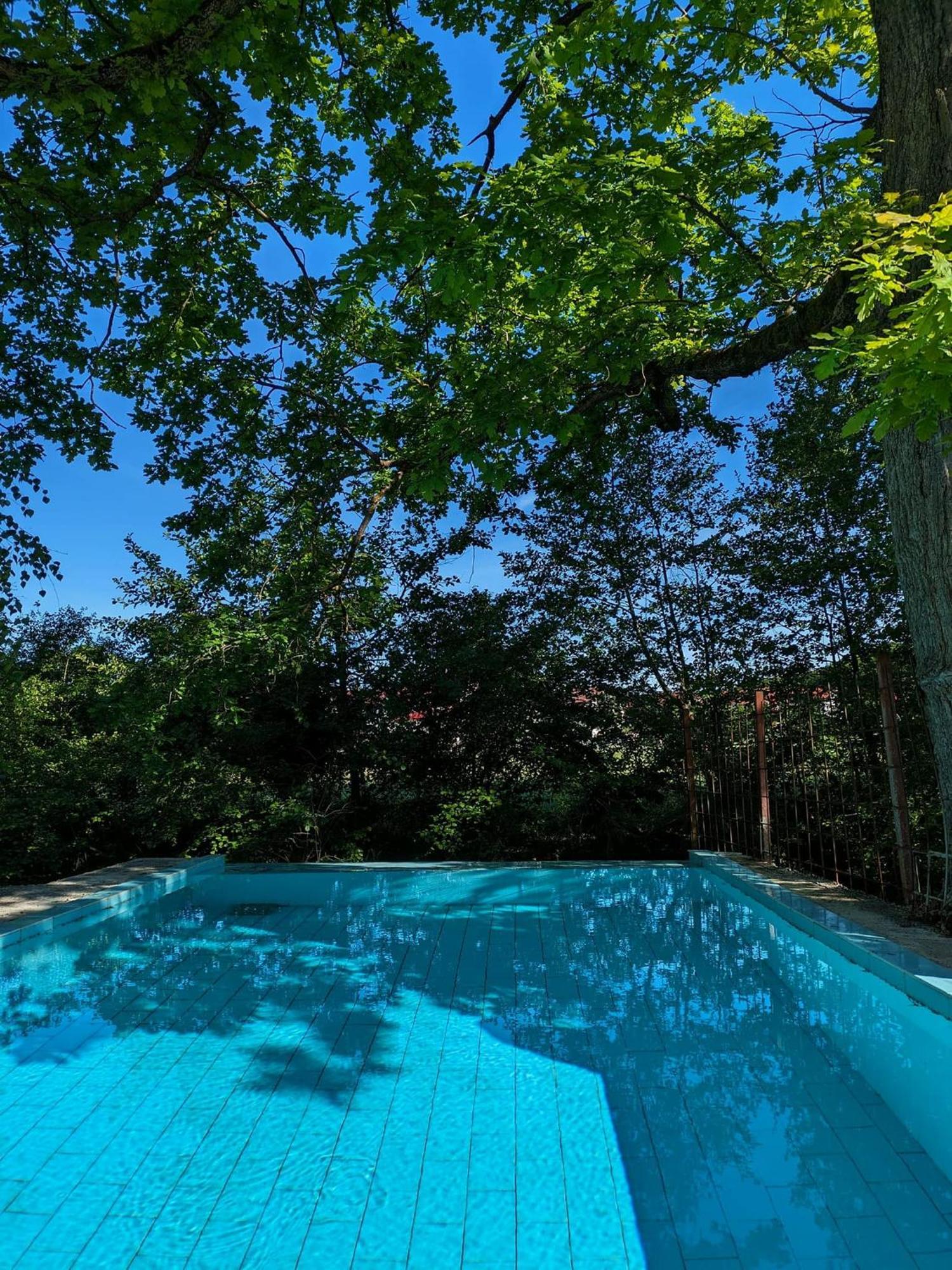 Vacation Home Keskic Velika Gata Екстериор снимка
